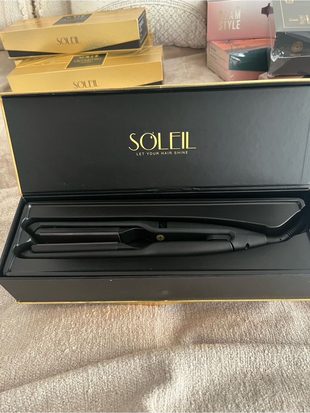 Black Hair Straightener - Sleek Flat Iron